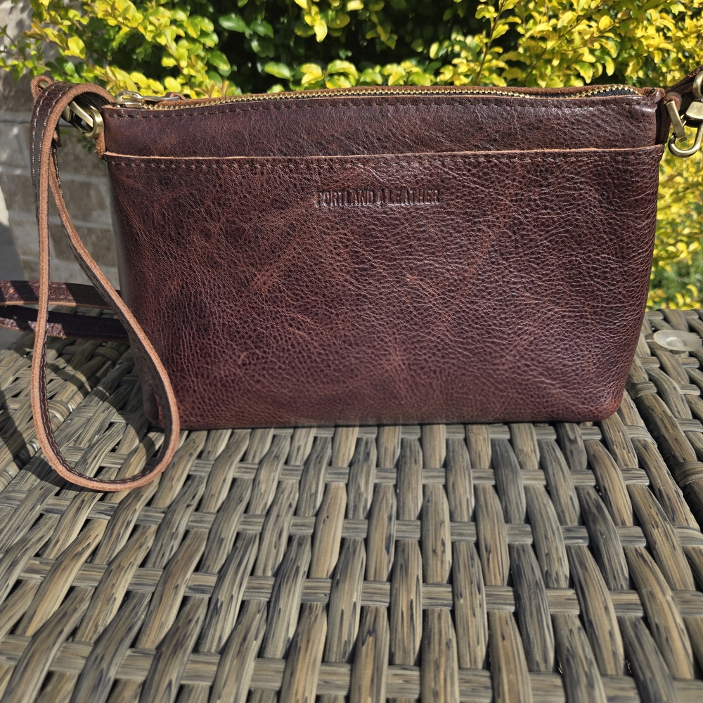 ❌️SOLD❌️Portland Leather Crossbody Bag in Coldbrew
